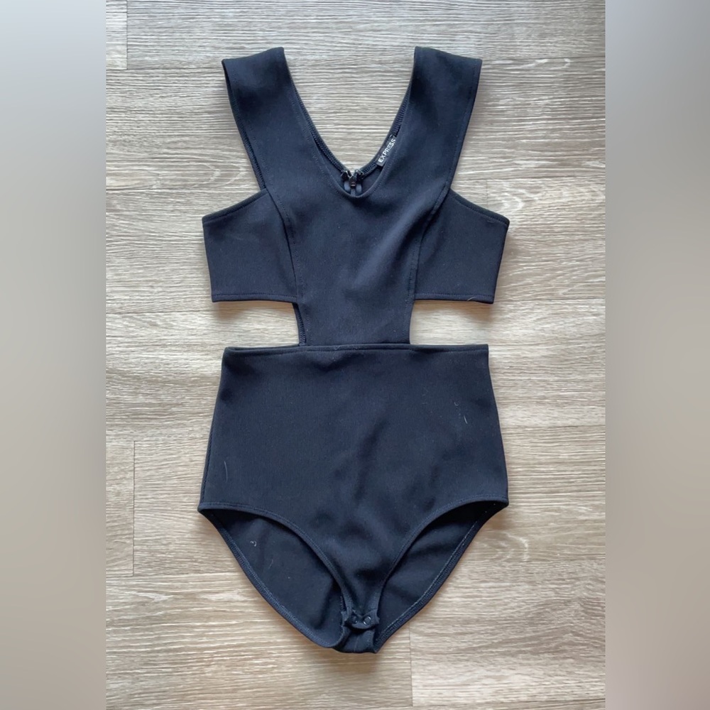 Express Cut Out Bodysuit